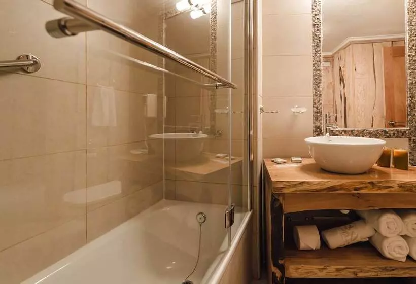 Hotelli Huilo Huilo Reino Fungi