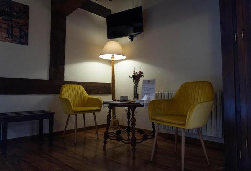 فندق صغير Posada Rural La Piñorra