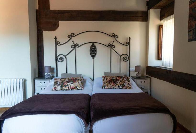 فندق صغير Posada Rural La Piñorra