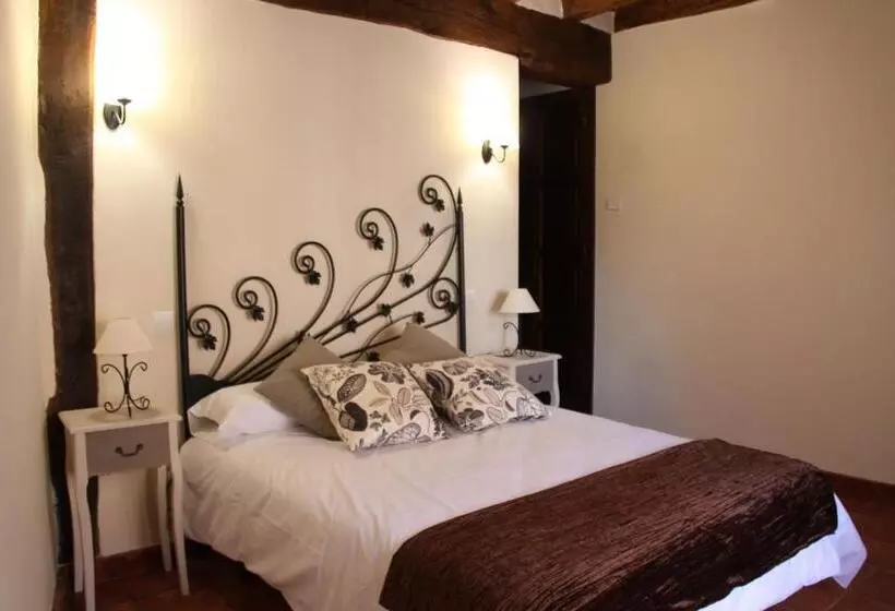 هاستل Posada Rural La Piñorra