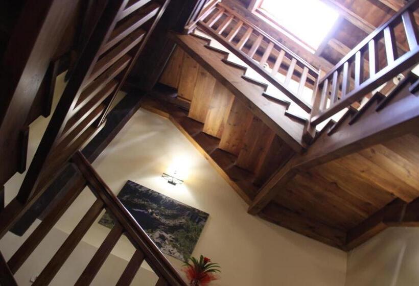 فندق صغير Posada Rural La Piñorra