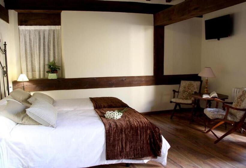 فندق صغير Posada Rural La Piñorra