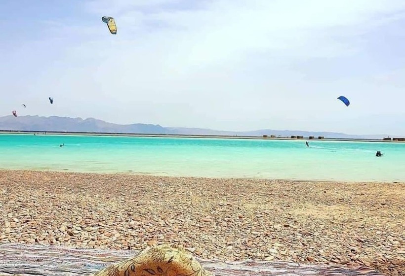 Half Moon   Sunny Dahab