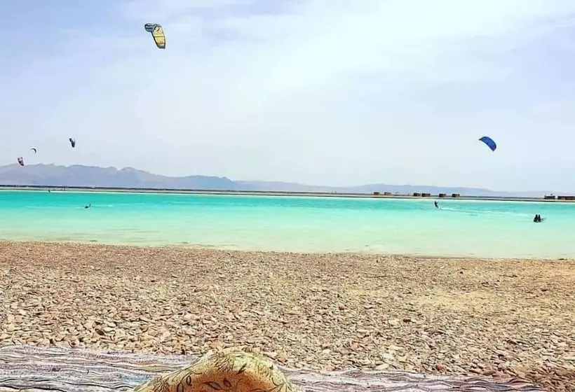 Half Moon   Sunny Dahab