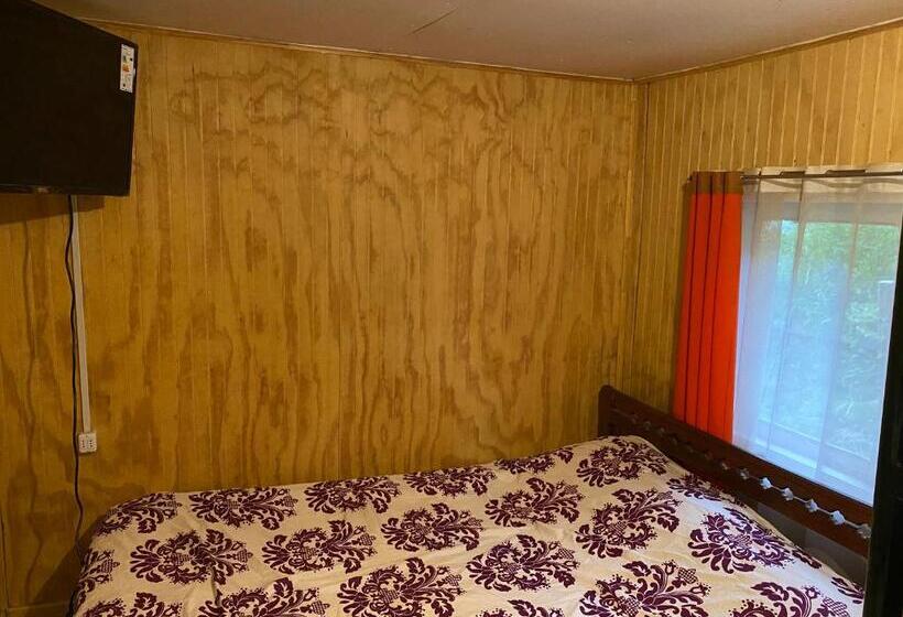 簡易ホテル Hospedaje Punta Diamante