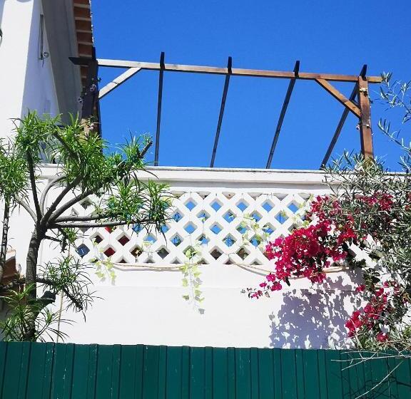 فندق صغير Caparica Surf Villa