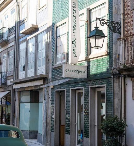 مسافرخانه Pensao O Laranjeira