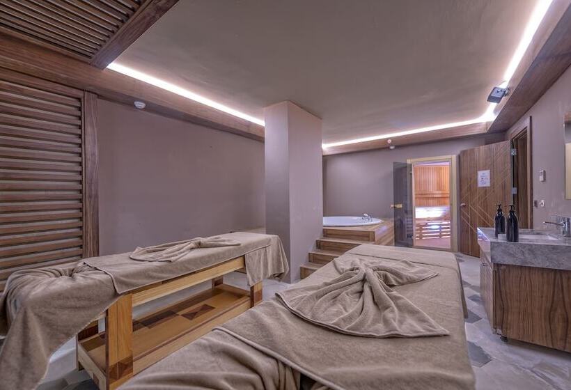 ホテル Akadia Luxury Sorgun   Adults Only 16 Plus