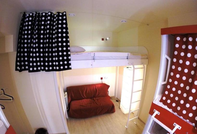 בית מלון כפרי Cinema House Hostel