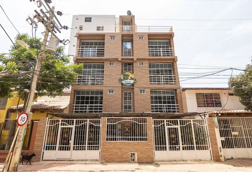 هتل Palm Bay Santa Marta