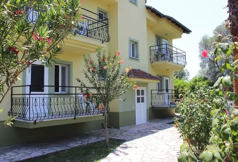 Hotelli Dalyan Summer Life Apart