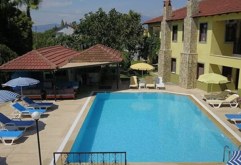 Hotelli Dalyan Summer Life Apart