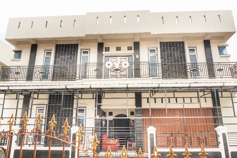 בית מלון כפרי Oyo 3001 D Vio Homestay