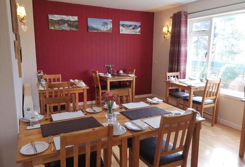 Bed and Breakfast Cranford Guest House