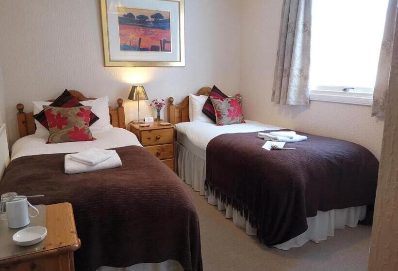 Bed and Breakfast Cranford Guest House