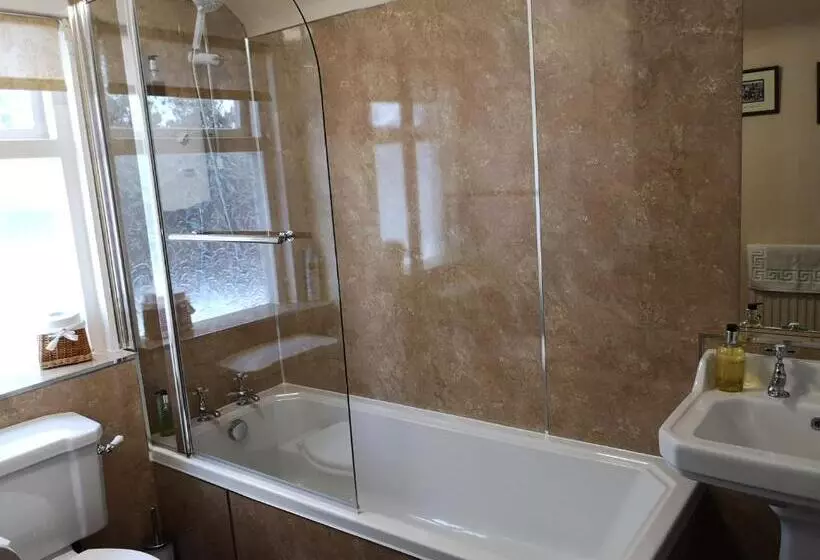 Aamiaismajoitus (B&B) Cranford Guest House