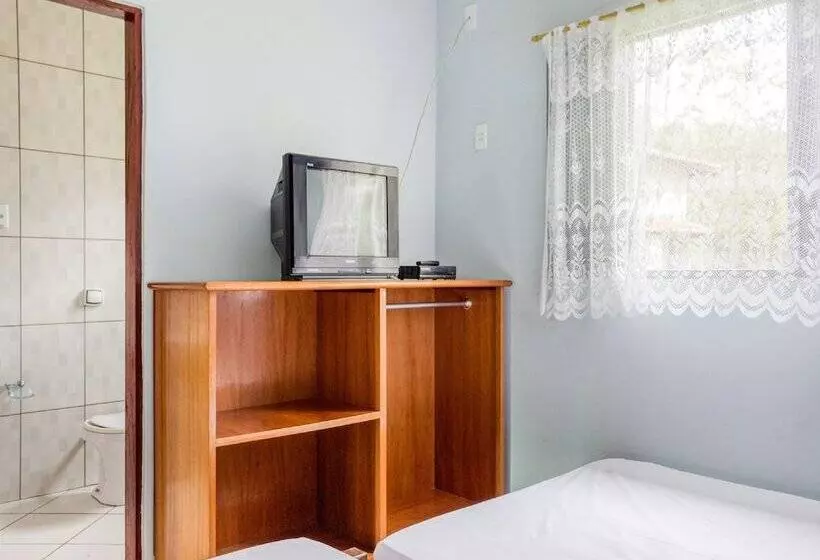 Hotelli Pousada Monteiro Lobato