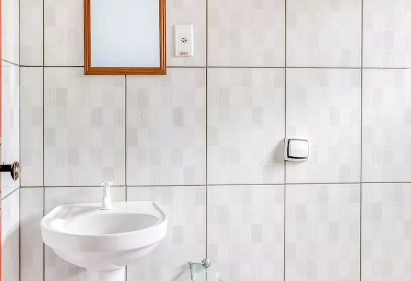 Hotelli Pousada Monteiro Lobato