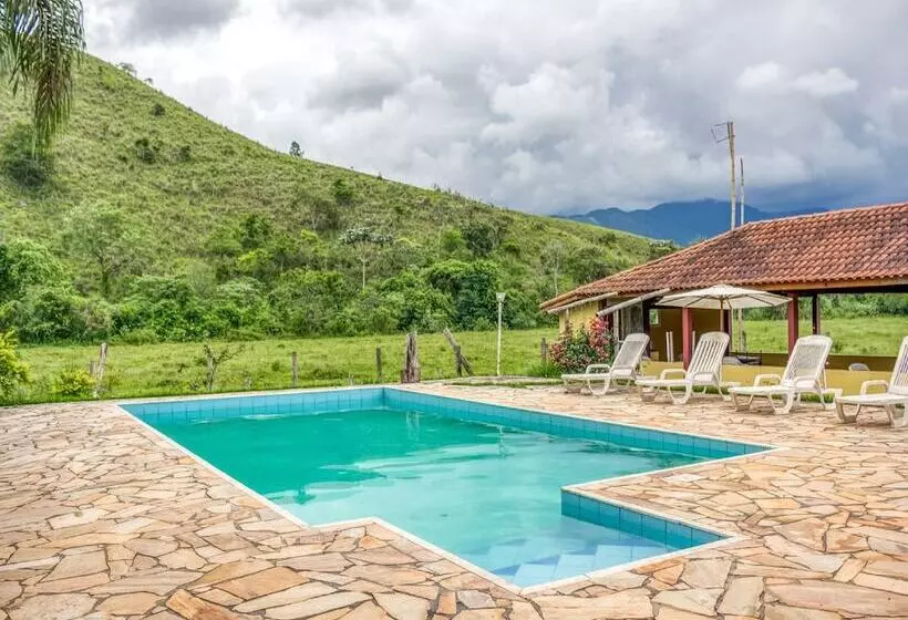 Hotelli Pousada Monteiro Lobato