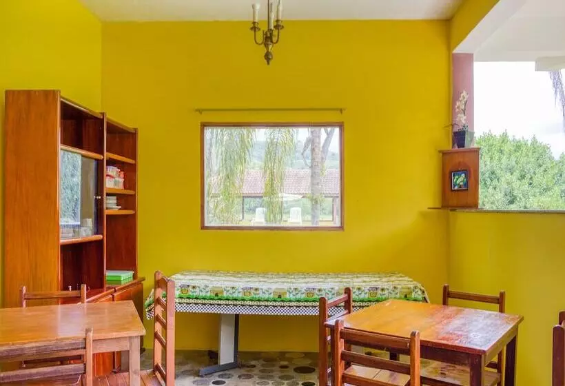 Hotelli Pousada Monteiro Lobato