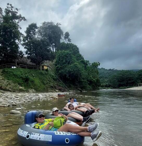 Panzió Hostal Estrellas Del Tayrona Playa Mendihuaca