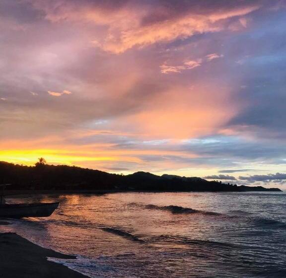 Panzió Hostal Estrellas Del Tayrona Playa Mendihuaca