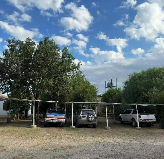 تختخواب و صبحانه El Roble