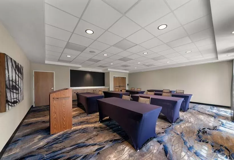 Hotelli Fairfield Inn & Suites Brooksville Suncoast Parkway