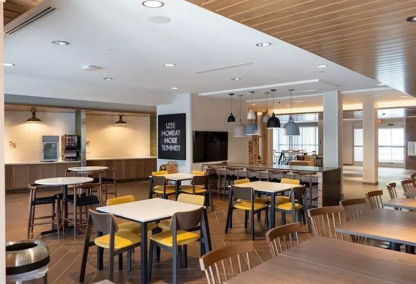 Hotelli Fairfield Inn & Suites Brooksville Suncoast Parkway