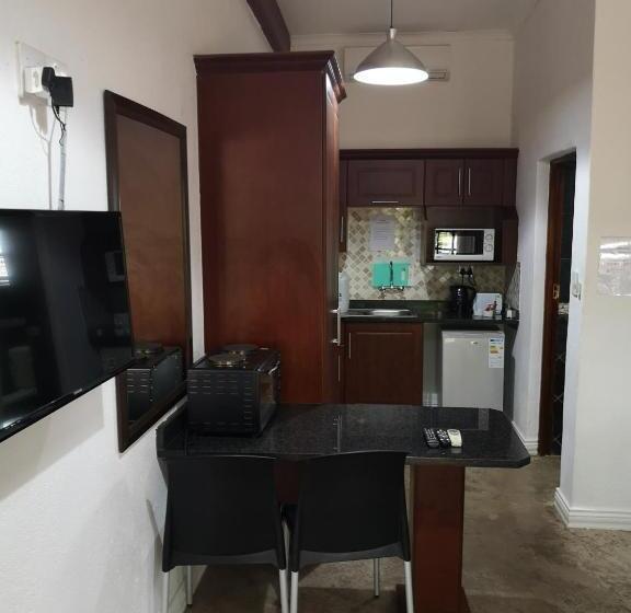 פנסיון Lifestyle Corner Guesthouse