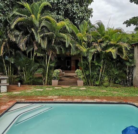 פנסיון Lifestyle Corner Guesthouse