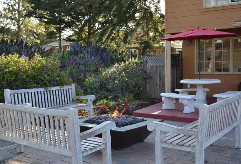 호텔 Sunset Inn Pacific Grove