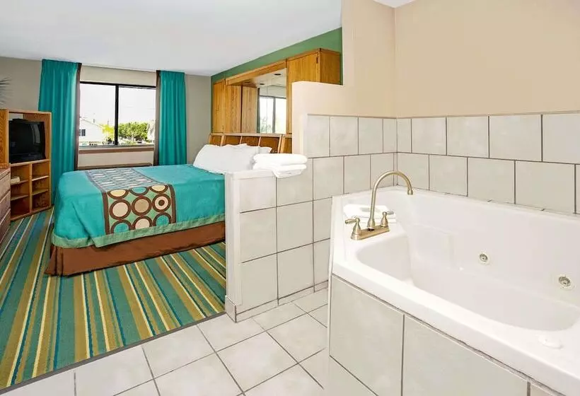 Hotelli Super 8 By Wyndham Denver Stapleton