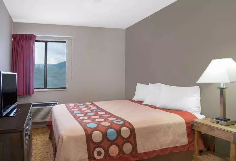 Отель Super 8 By Wyndham Taos