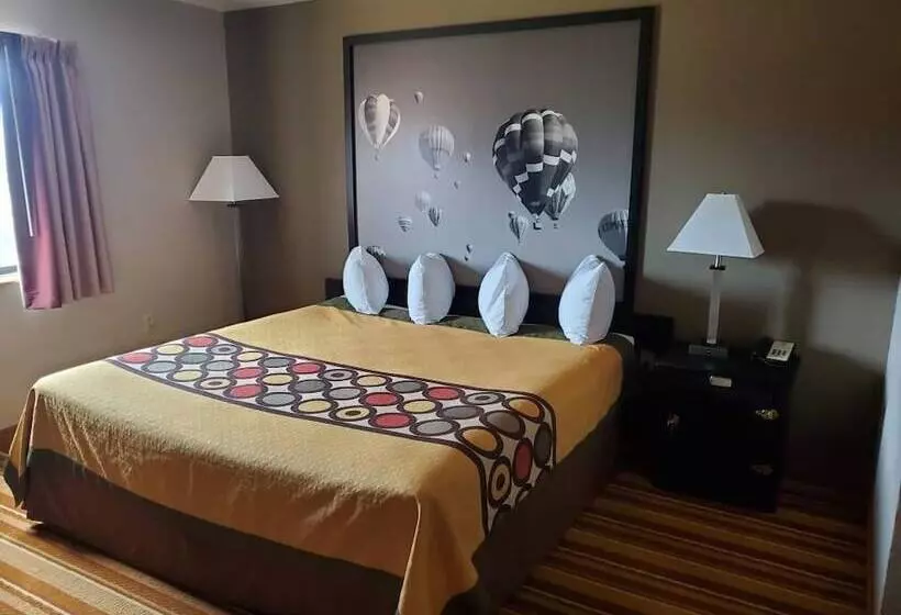 Отель Super 8 By Wyndham Taos