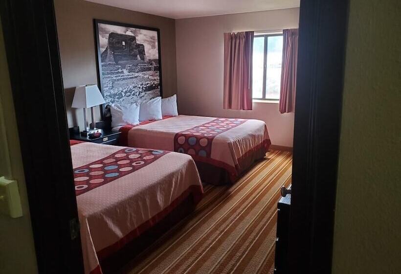 فندق Super 8 By Wyndham Taos