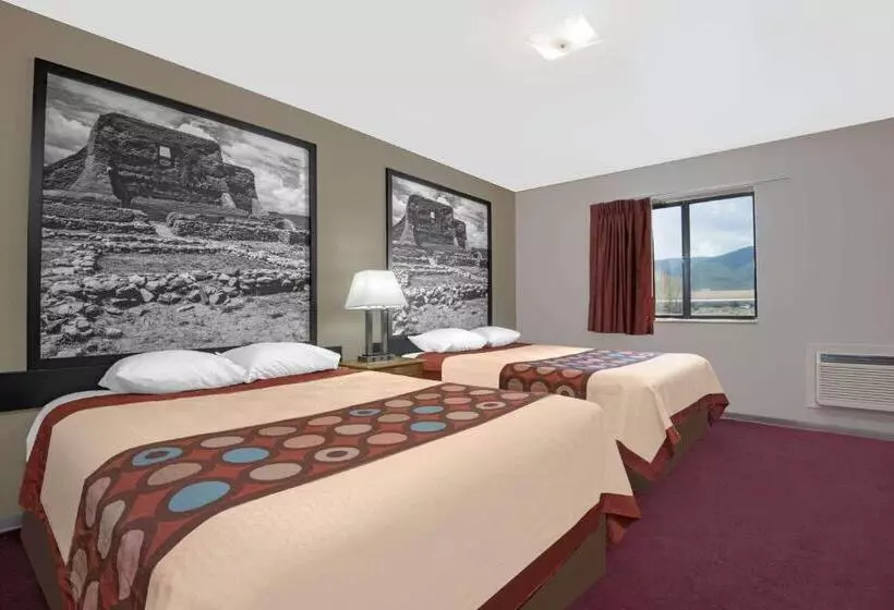 Отель Super 8 By Wyndham Taos