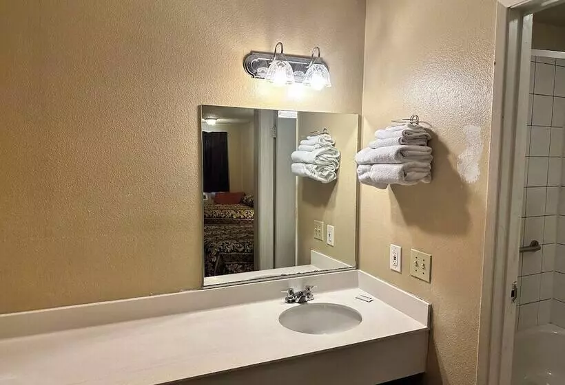 汽车旅馆 Highland Inn