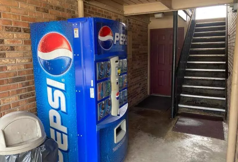 فندق على الطريق Red Roof Inn Cookeville  Tennessee Tech