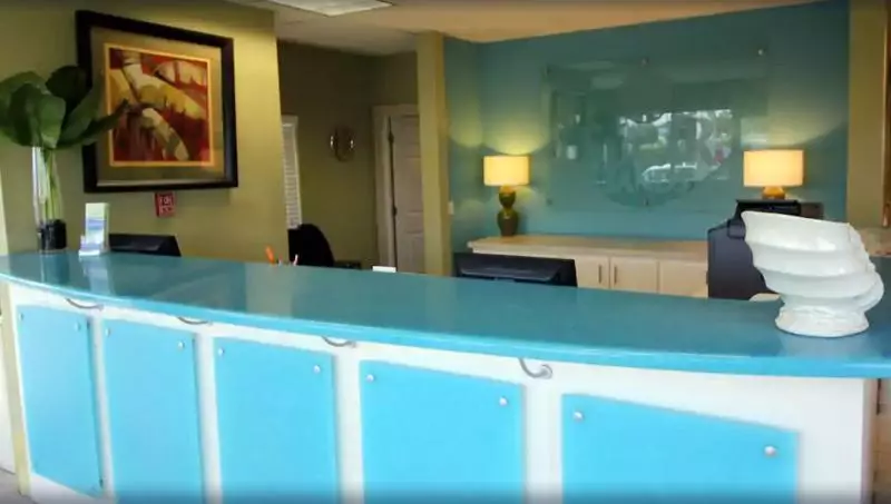 汽车旅馆  Sugar Sands Beachfront Hotel, A By The Sea Resort