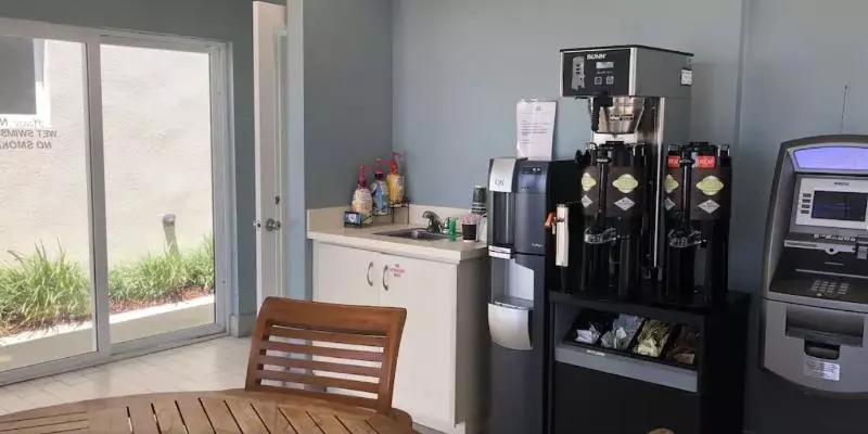 汽车旅馆  Sugar Sands Beachfront Hotel, A By The Sea Resort