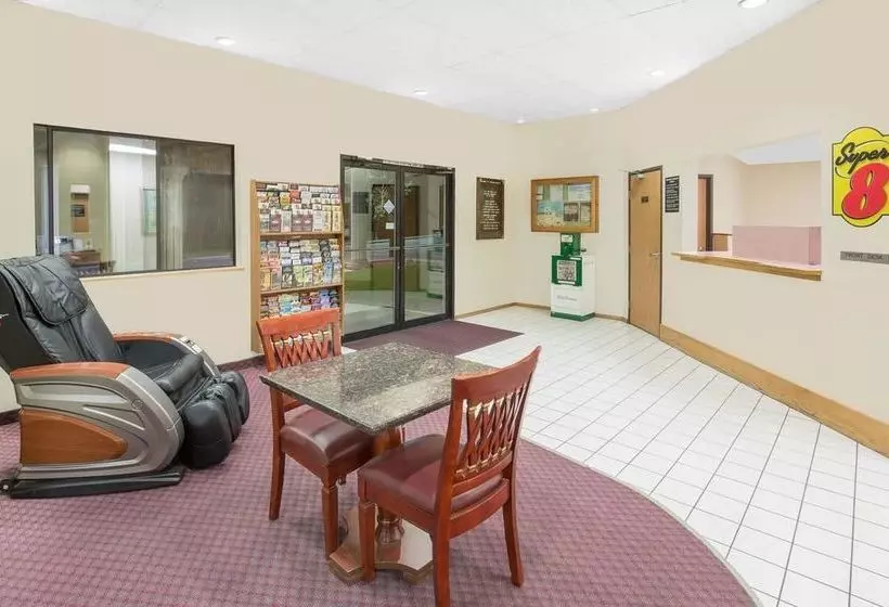 מוטל Super 8 By Wyndham Ashland