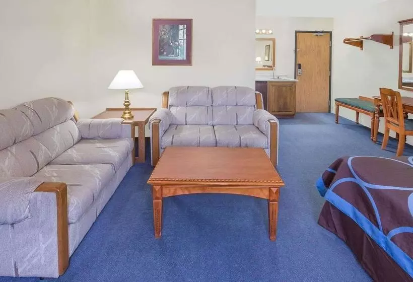 מוטל Super 8 By Wyndham Ashland