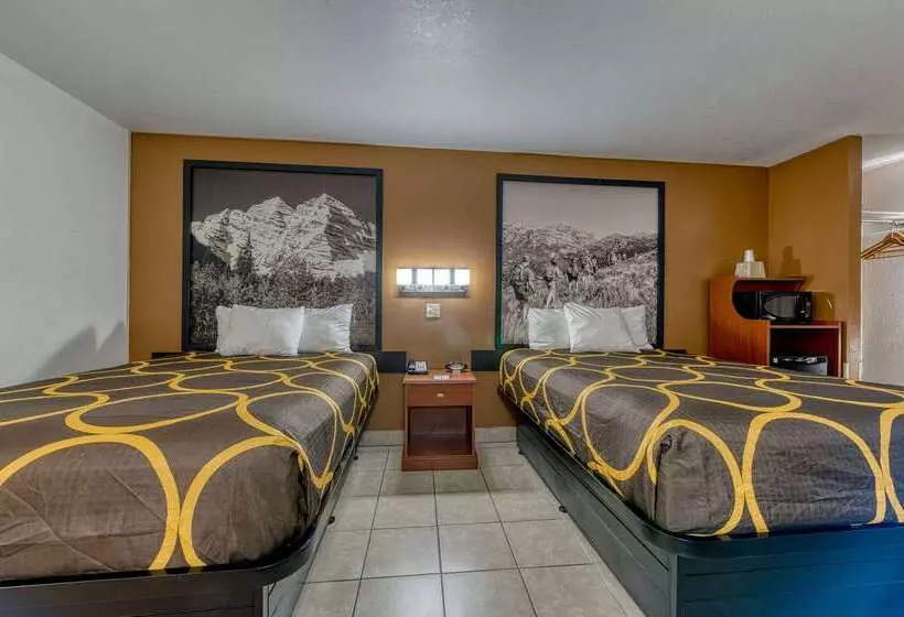 مُتل Super 8 By Wyndham Alamosa