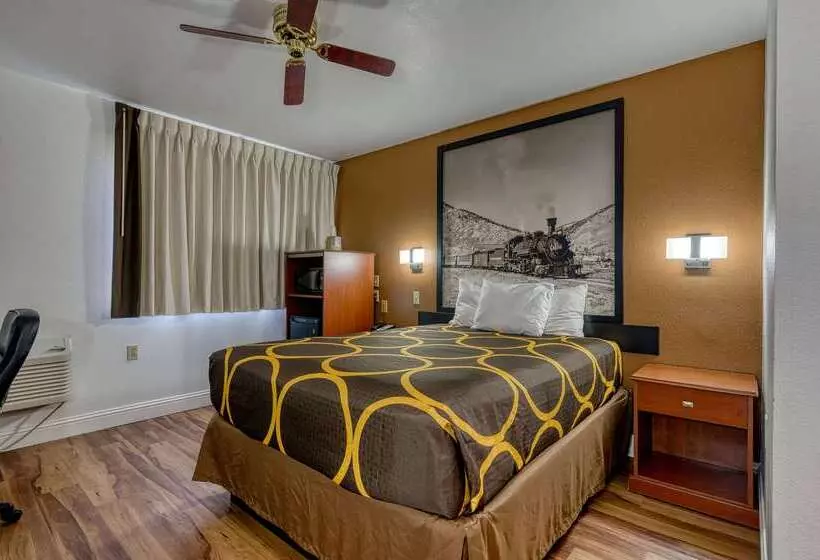 مُتل Super 8 By Wyndham Alamosa