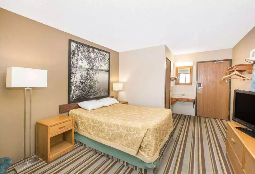 モーテル Super 8 By Wyndham Blue Earth