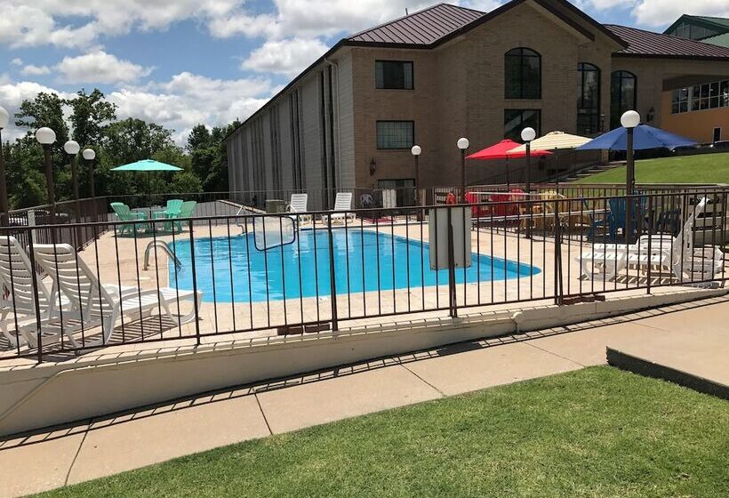 Motel Super 8 By Wyndham Branson Andy Williams Theater