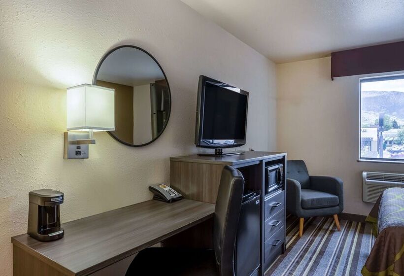 Motel Super 8 By Wyndham Butte Mt