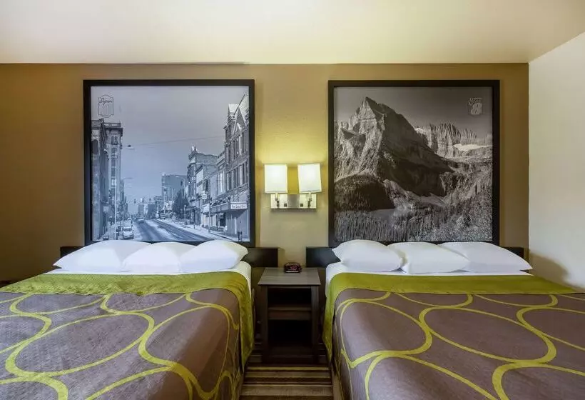 مُتل Super 8 By Wyndham Butte Mt