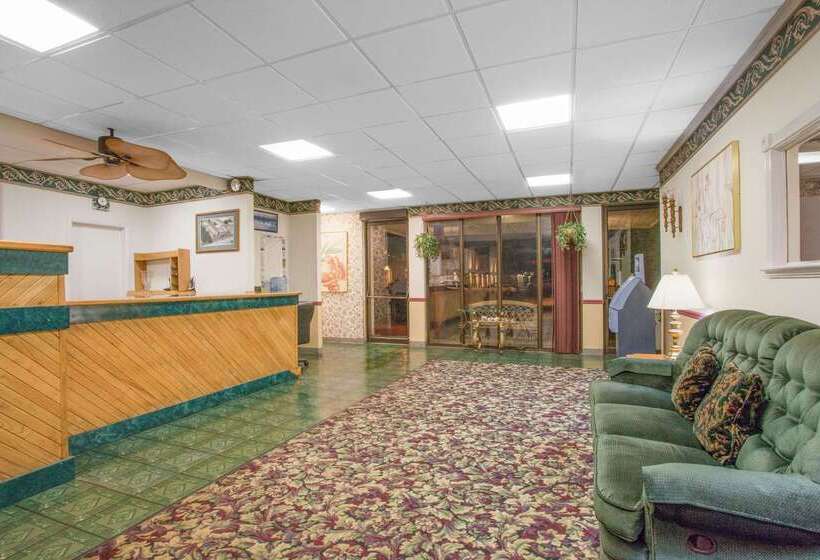 Motel Super 8 By Wyndham Carlisle North